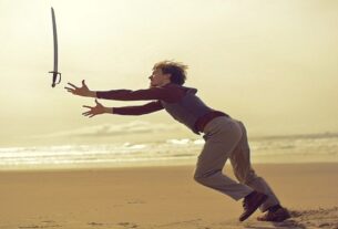 sword-4335918_1920-min